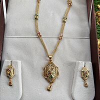 box type pendant set