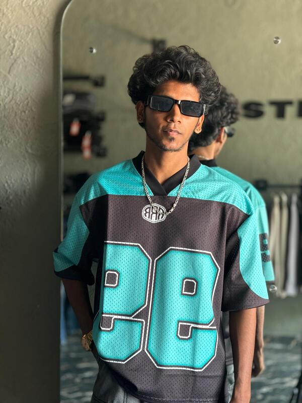 Black and green retro oversized jersey