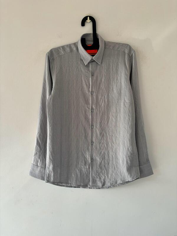 gray textured shirts