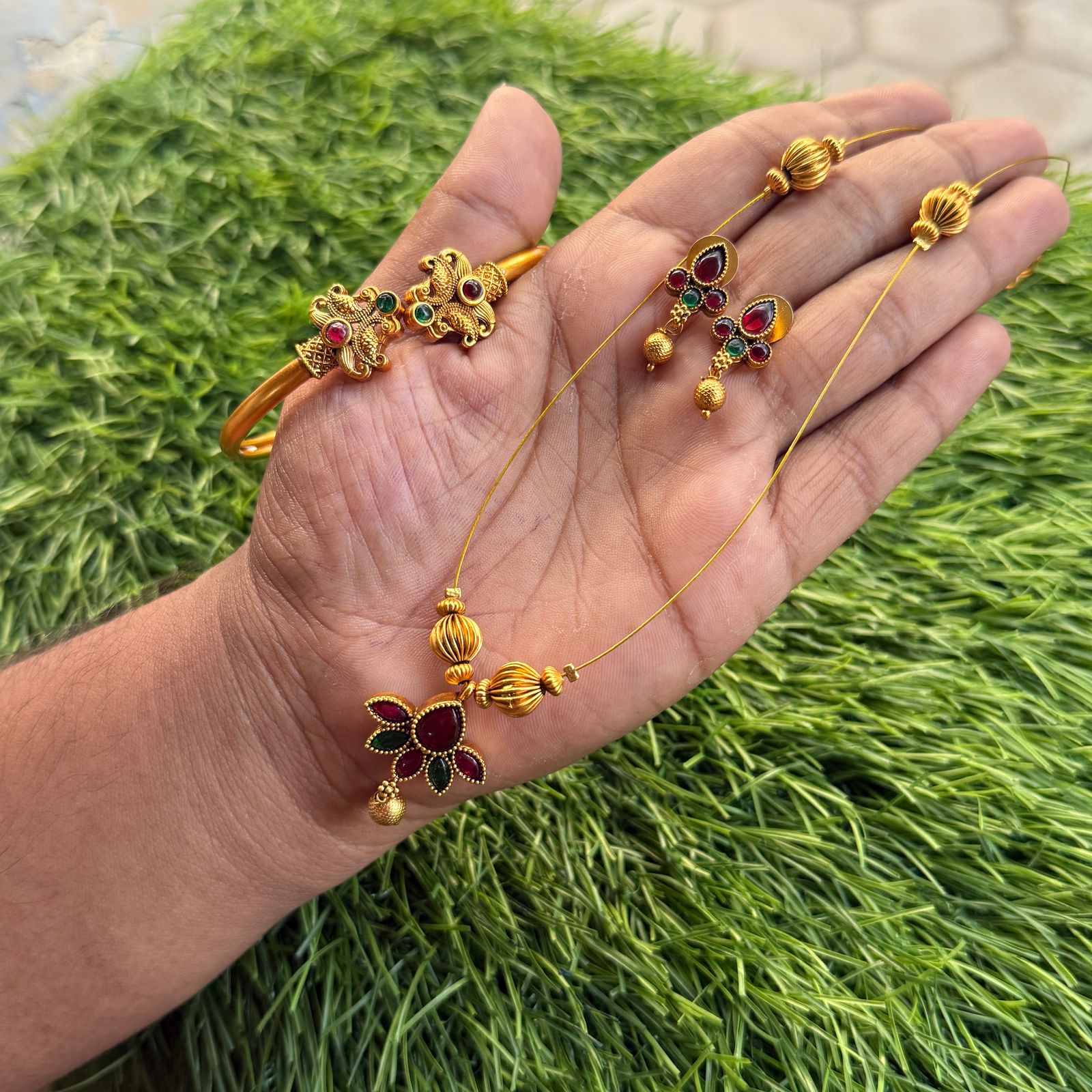 Antic Unique Pendant with Earing Neckpiece