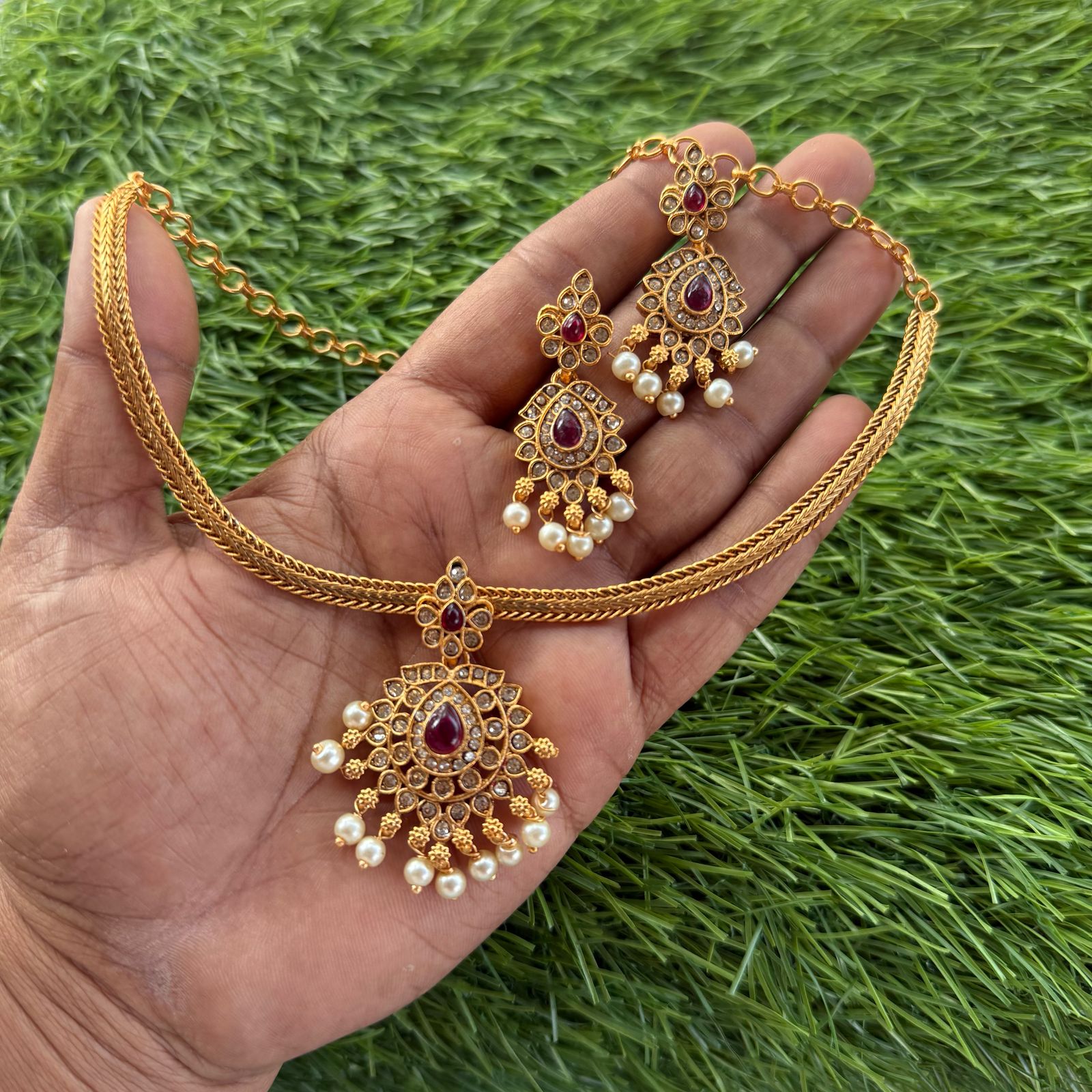 Unique ball with stone design neckpiece