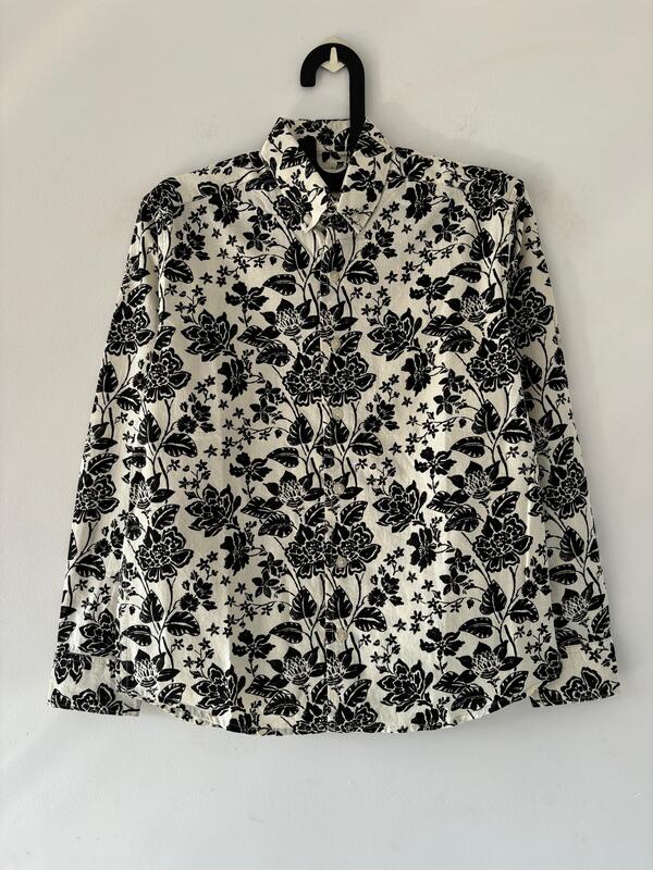 Black printed shirts