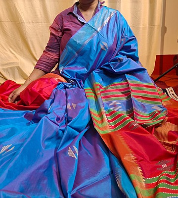 Color blue with pink undertone kalashetra/kalakshetra saree Color blue with pink undertone kalashetra/kalakshetra saree