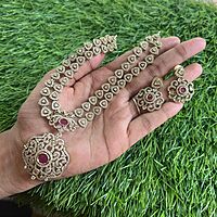 Ball stone design neckpiece