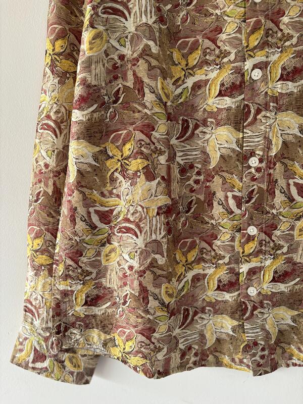 Burnt umber printed shirts