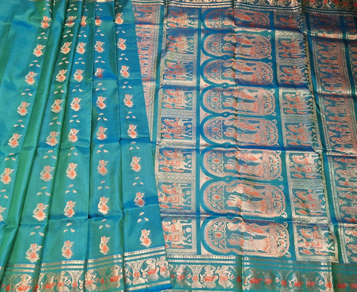 Figure motif Swarnachari Color blue green dual tone with golden colour zari