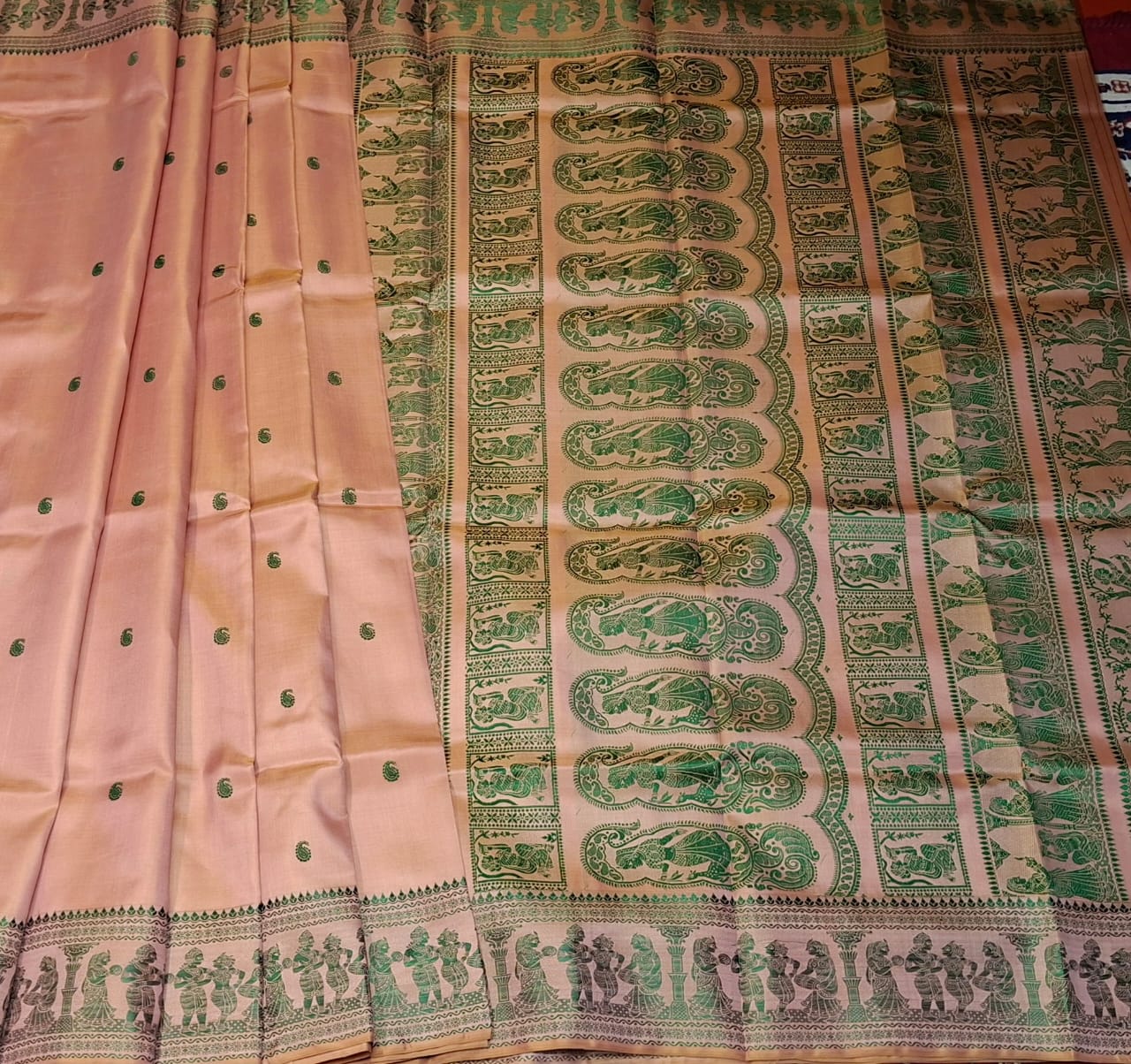 Baby pink mustard dual tone body color with green motif pure Mulberry silk Baluchari saree