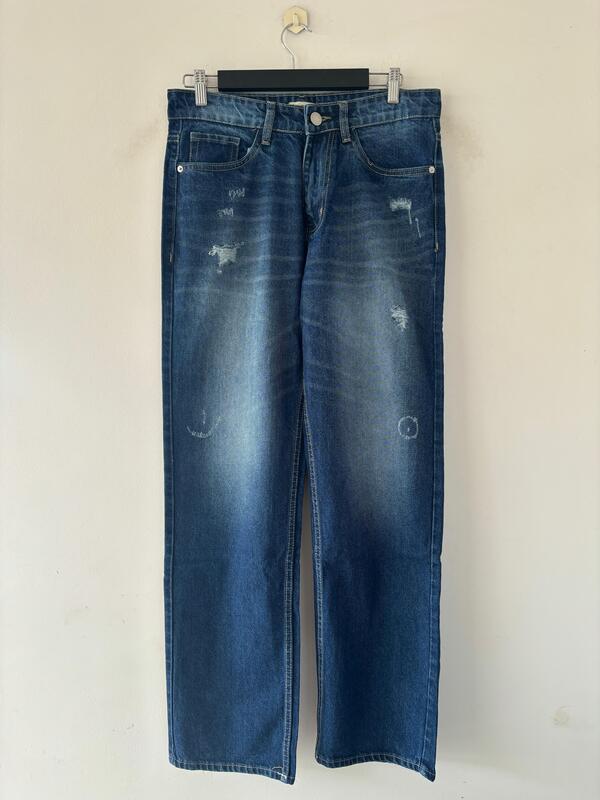 Blue Distressed jeans