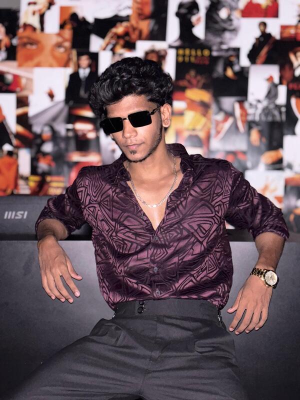 Maroon Geometric designer shirt