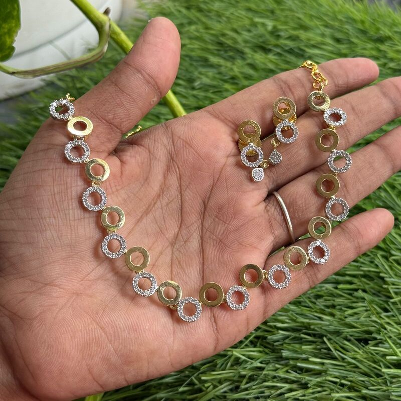 flower with peacock design blet