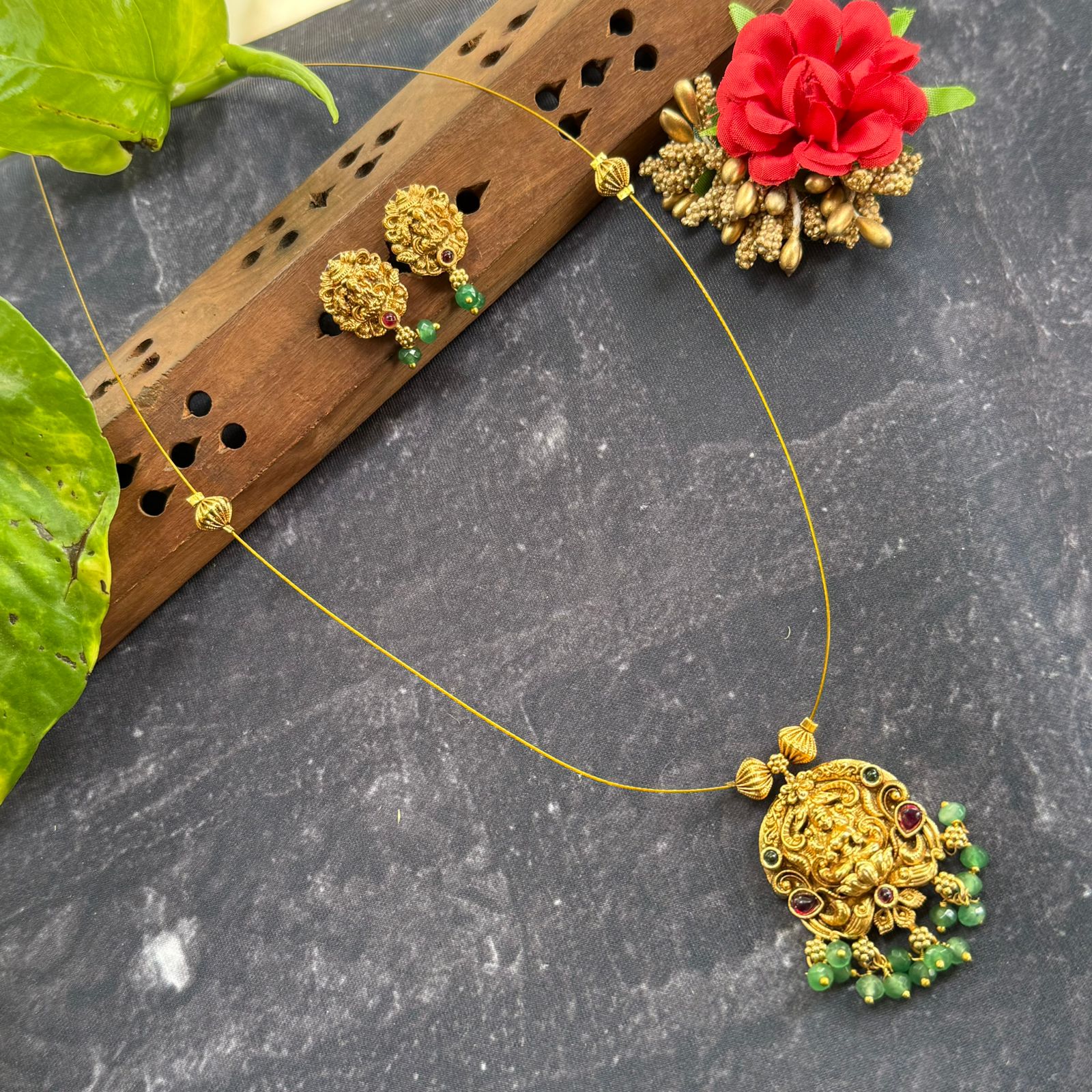 Lakshmi Pendant & Earings invisible chain