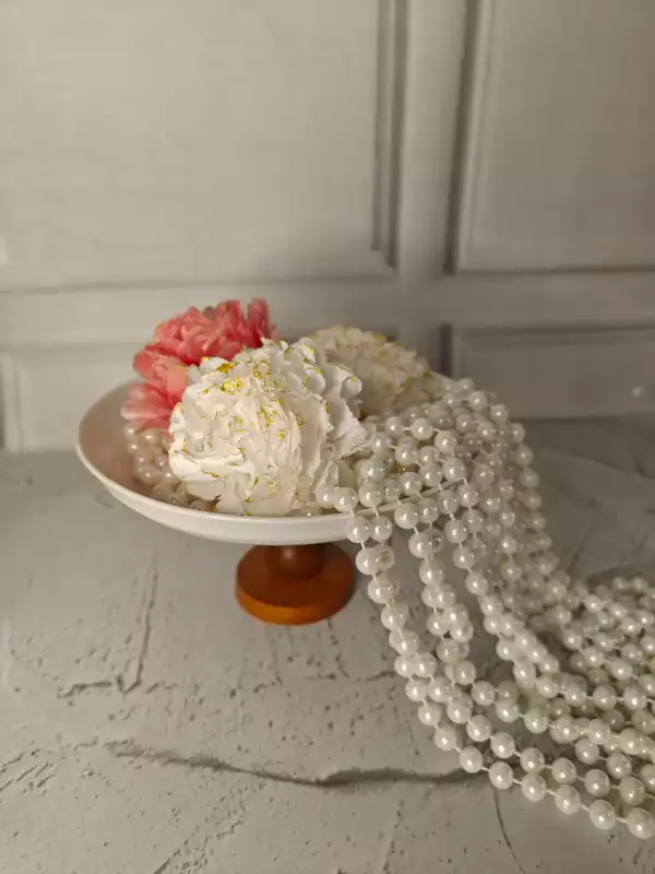 cake stand
