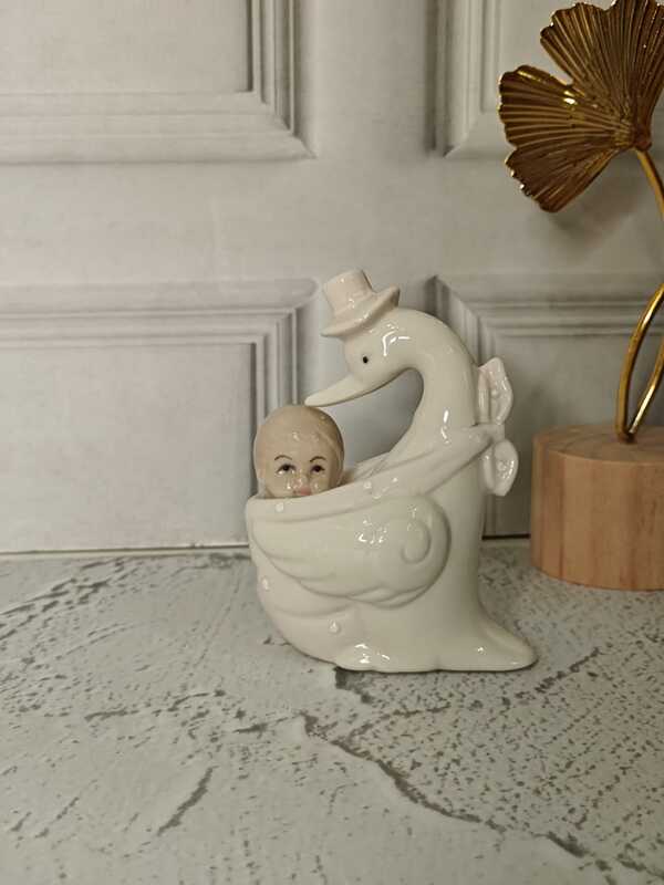 Pink Ceramic Stork Baby Décor