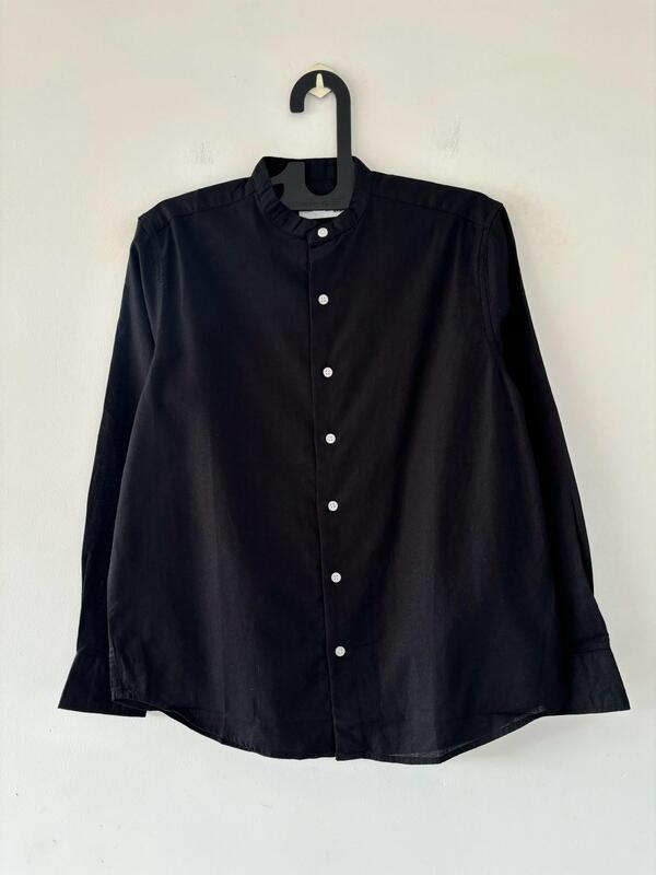 Black linen mandarin