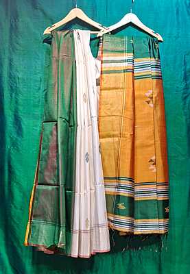 Kalashetra/Kalakshetra Sarees- Off White and Mustard