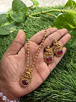 Lion design with victorian pendant set chain