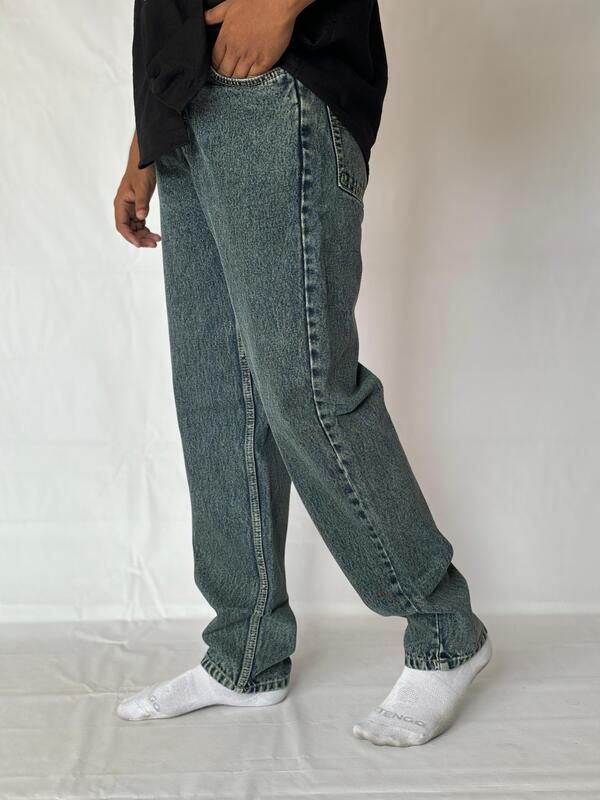 Ocean teal fade Momfit jean