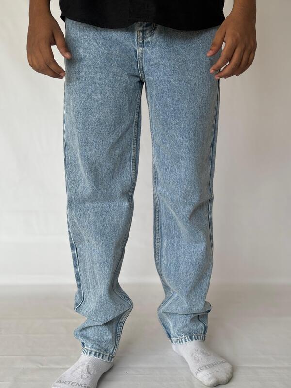 Ice blue fade Momfit jean