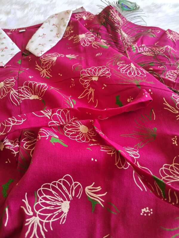 Feeding Dress-Collar-magenta (deep pink)