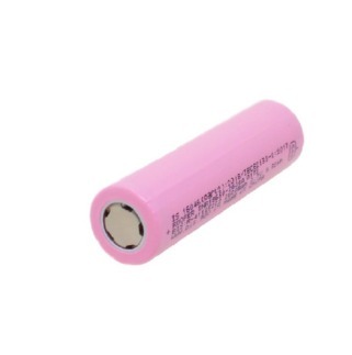 Li-Ion 18650 3.7V Re-chargeable Battery