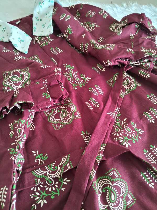 Feeding Dress-Collar-Maroon