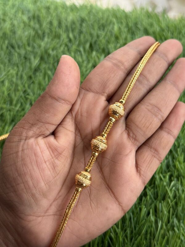 Ball design Mugappu chain