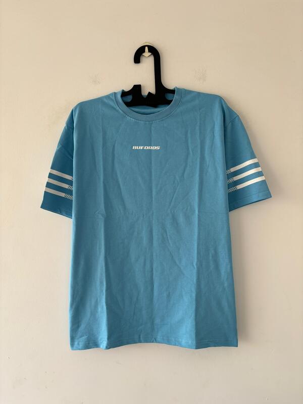 23 Sky blue oversized tee