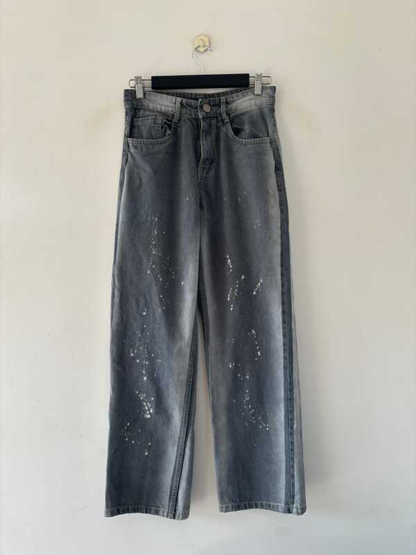 Ash grey splatter straight fit