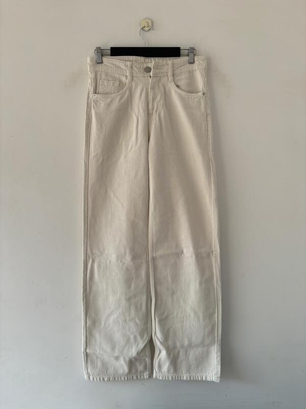 Off-white straight fit jean