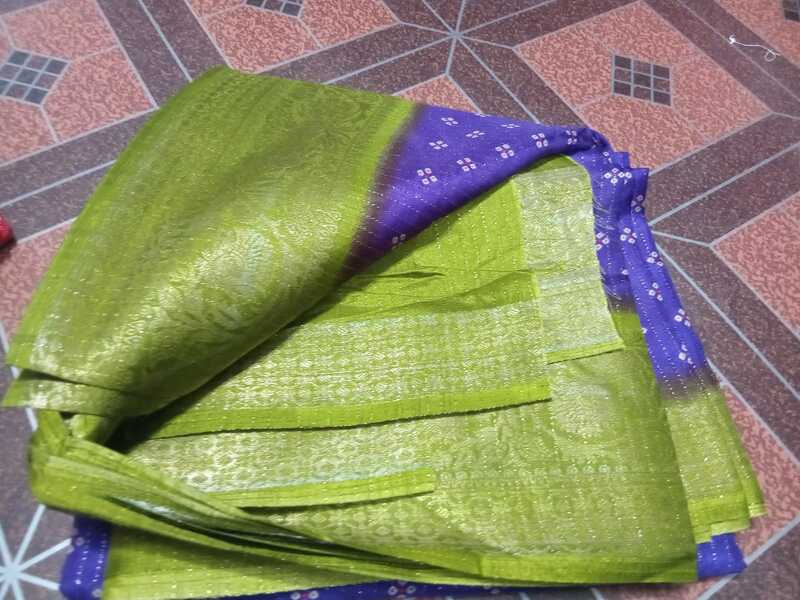 Dola Silk Saree Purple Colour With Green Border