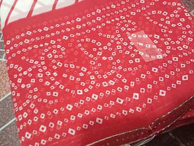 Georgette Saree Pink Colour With Lines Pattern