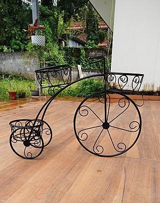 3 Tier Basket Cycle Stand 1041-A