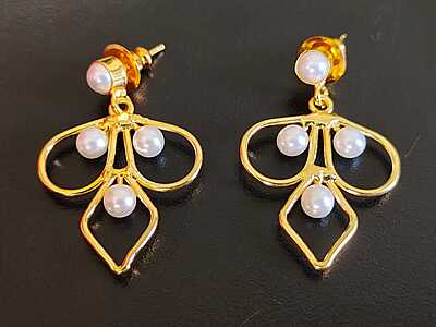 Earring White Pearl