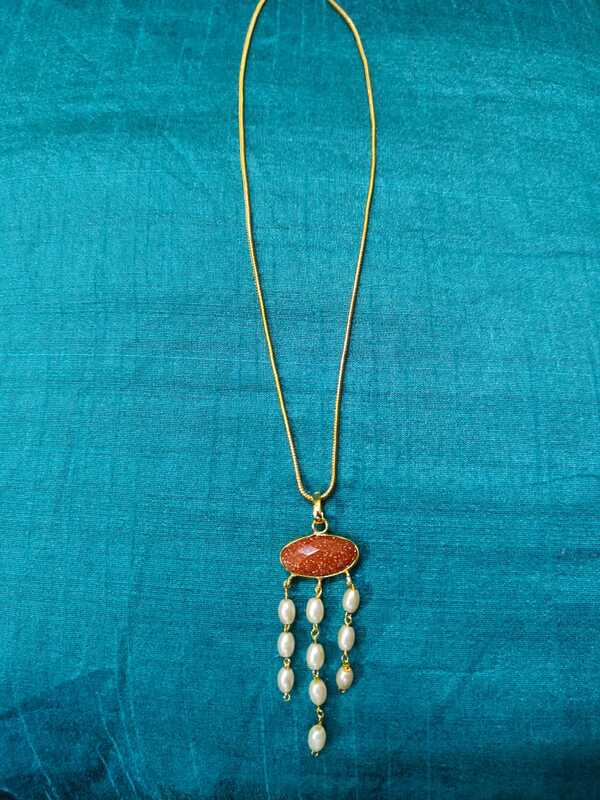 Necklace Brown - White Pearl