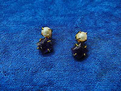 Earring White Pearl Purple Stud