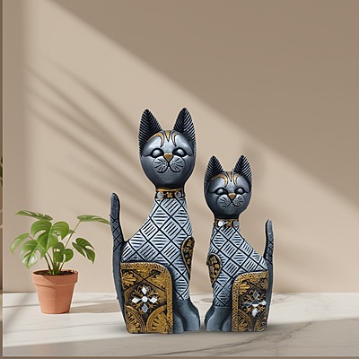 Decorative Cat Figurine in Polyresin - 1