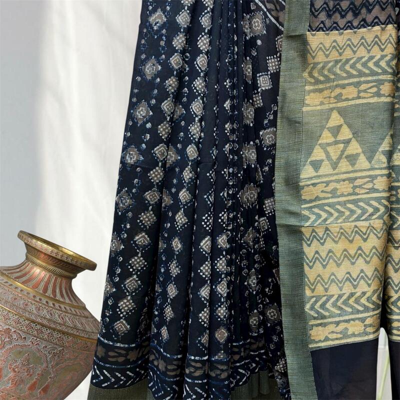 Chanderi Silk Gichha  Pallu Pipar Dabu Print Saree #3