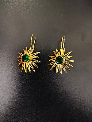 Earring Green Stone