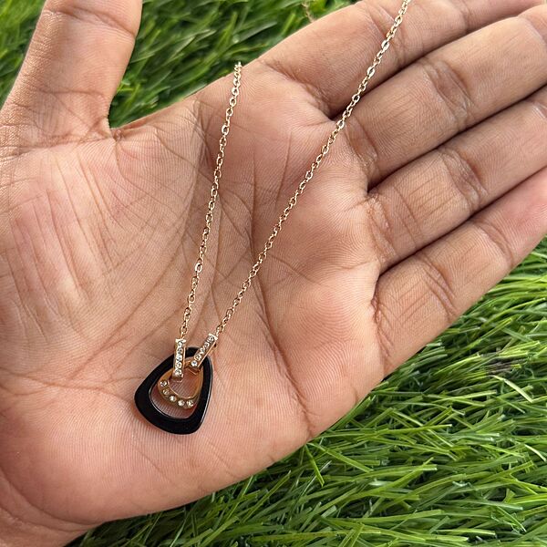 Trenty rose gold butterfly chain