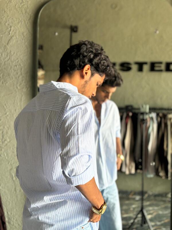 Glacier sky oldmoney stripes shirt