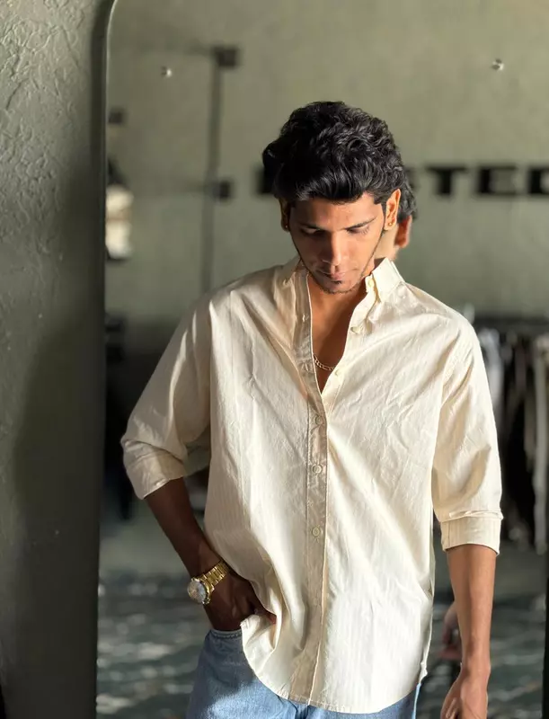 Sandstone stripes shirt