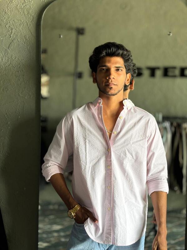 Soft pink oldmoney stripes shirt