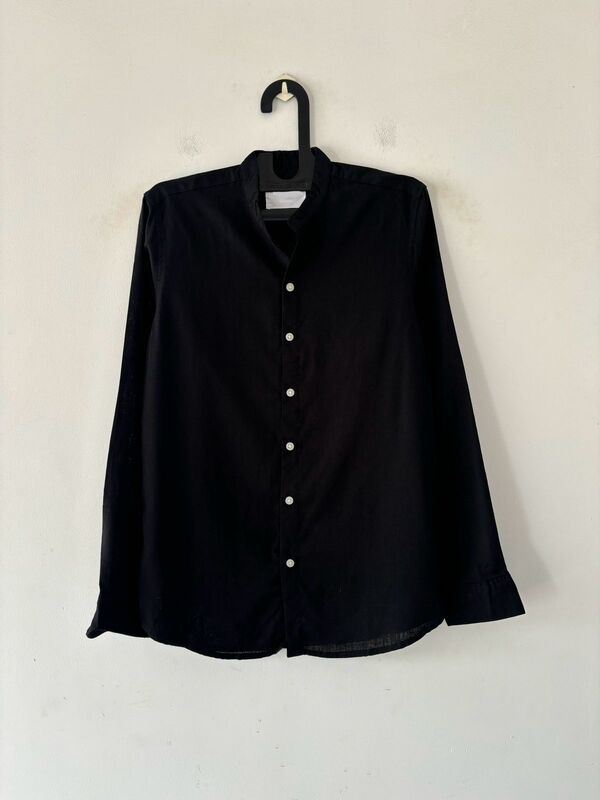 Jet black linen mandarin