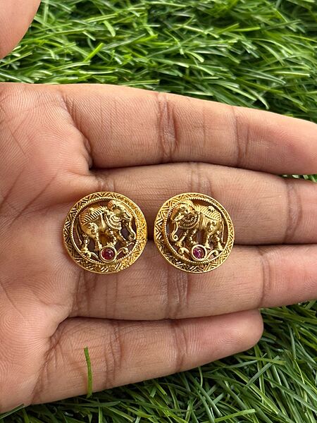 Big Elephant  Design trendy Stud