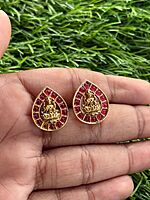 Round with oval rupee and multi Stud