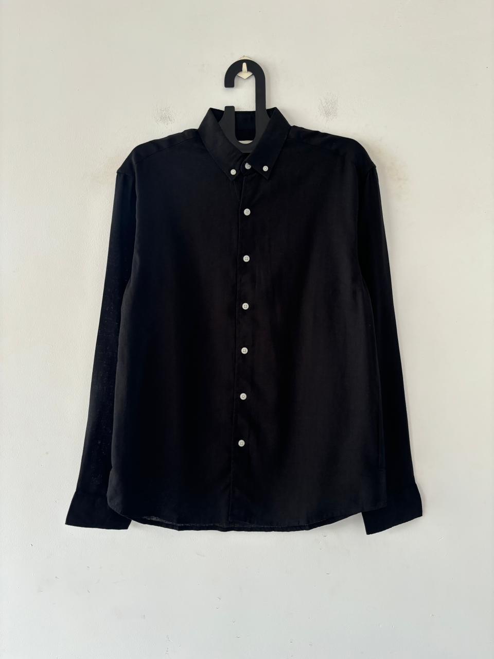 True black linen shirt