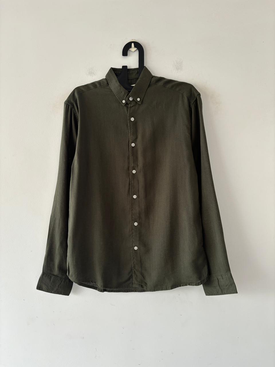 Hunter green linen shirt