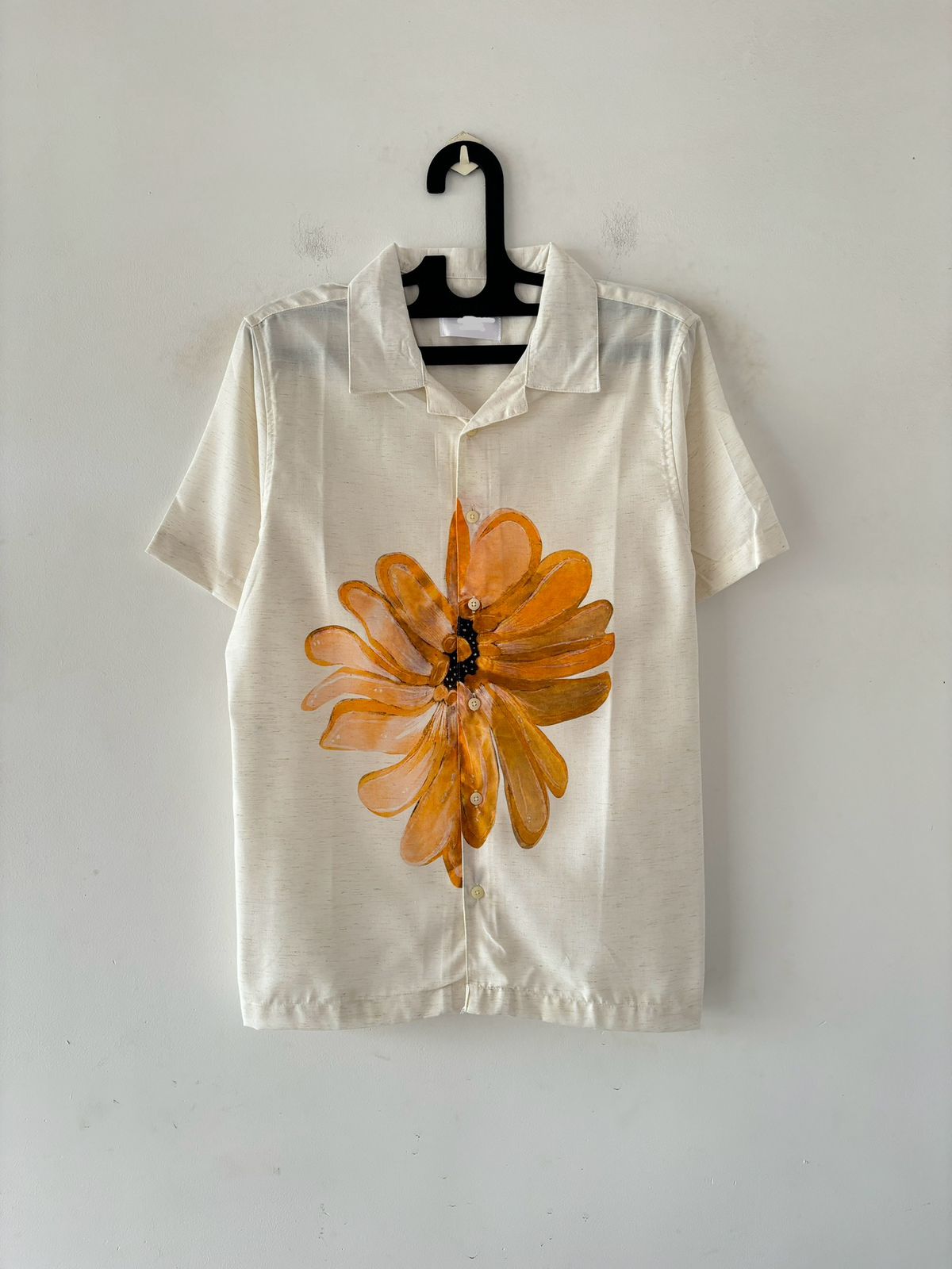 Saffron bloom half-sleeve shirt