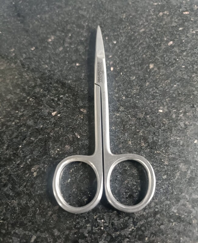 Dissecting scissors, straight, sharp points, stainless steel