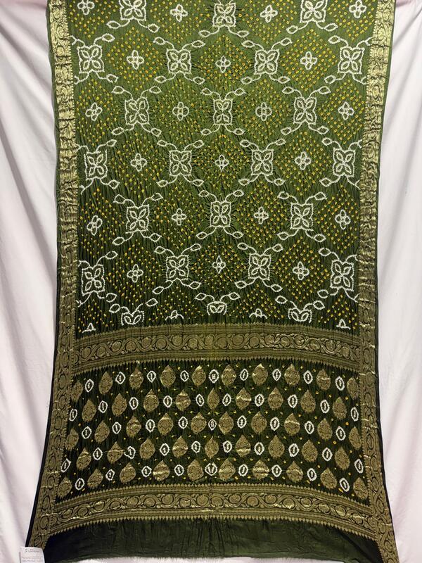 Kala Sanskruti Mehandi Color Pure Gaji Silk Bandhani Saree 6.5M with Blouse Piece Elegant Traditional Wear Saree for Women